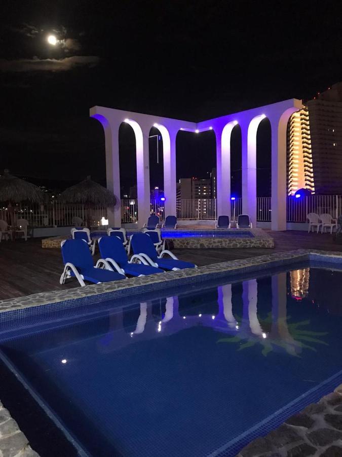 Hotel Club Del Sol Acapulco By Ng Hoteles Экстерьер фото