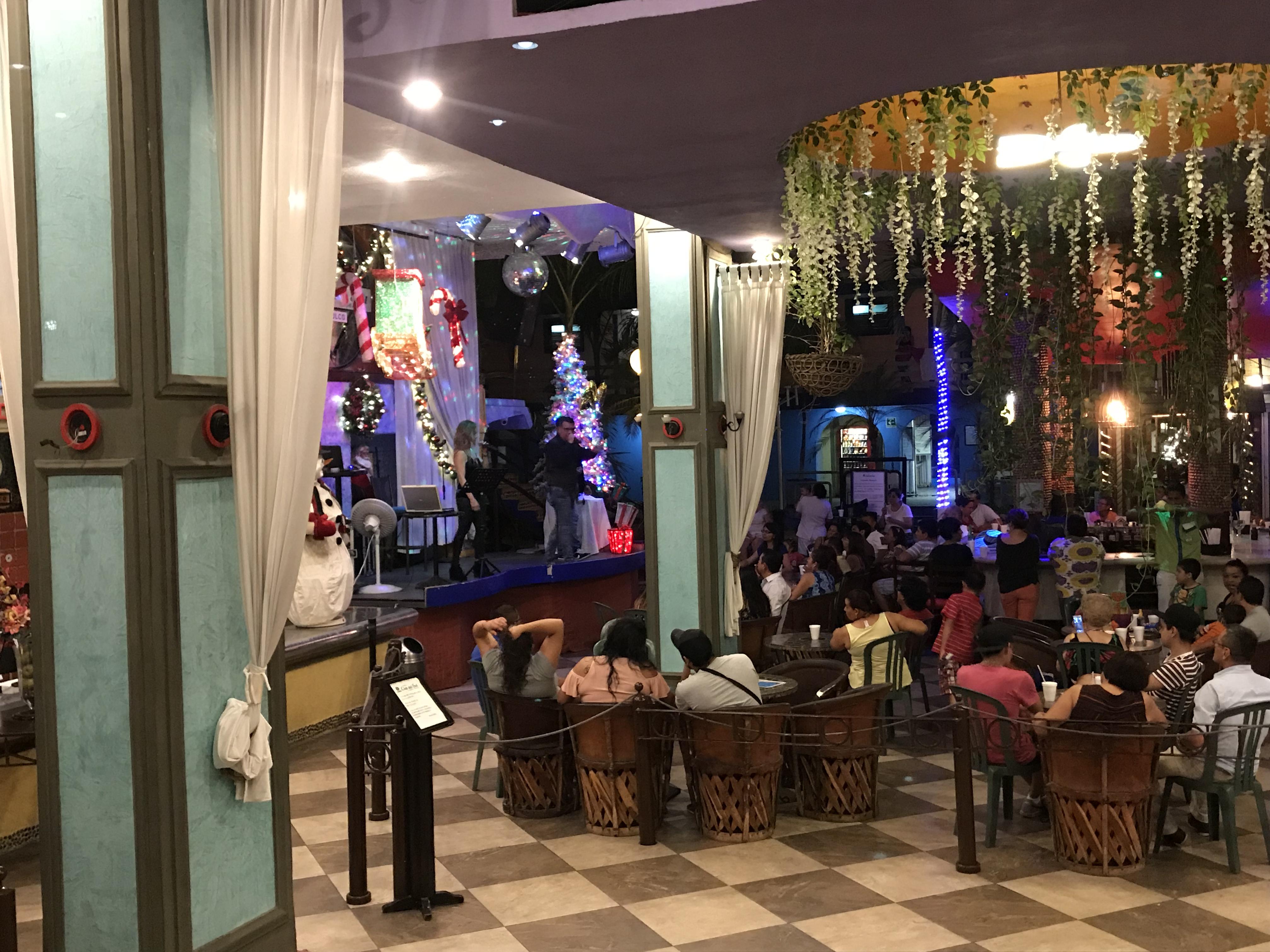 Hotel Club Del Sol Acapulco By Ng Hoteles Экстерьер фото