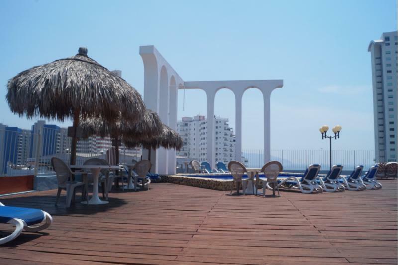Hotel Club Del Sol Acapulco By Ng Hoteles Экстерьер фото